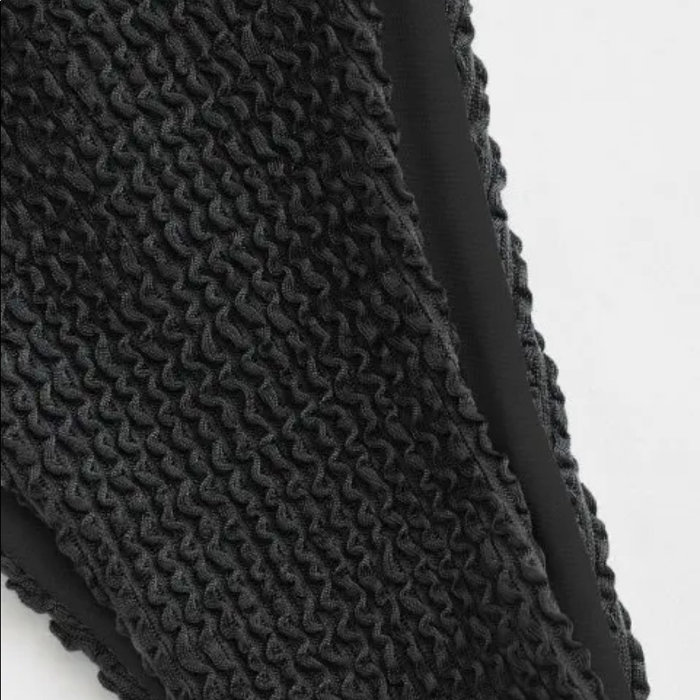 Zaful Black Textured Triangle Bikini - Picture 5 of 7